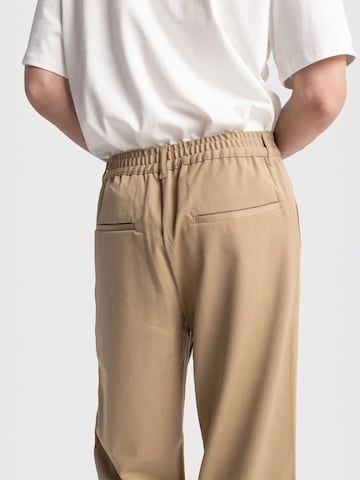 Regular Pantalon à pince Giesto en marron