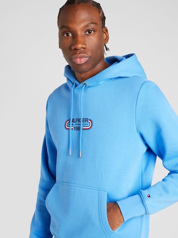 TOMMY HILFIGER Sweatshirt in Blau