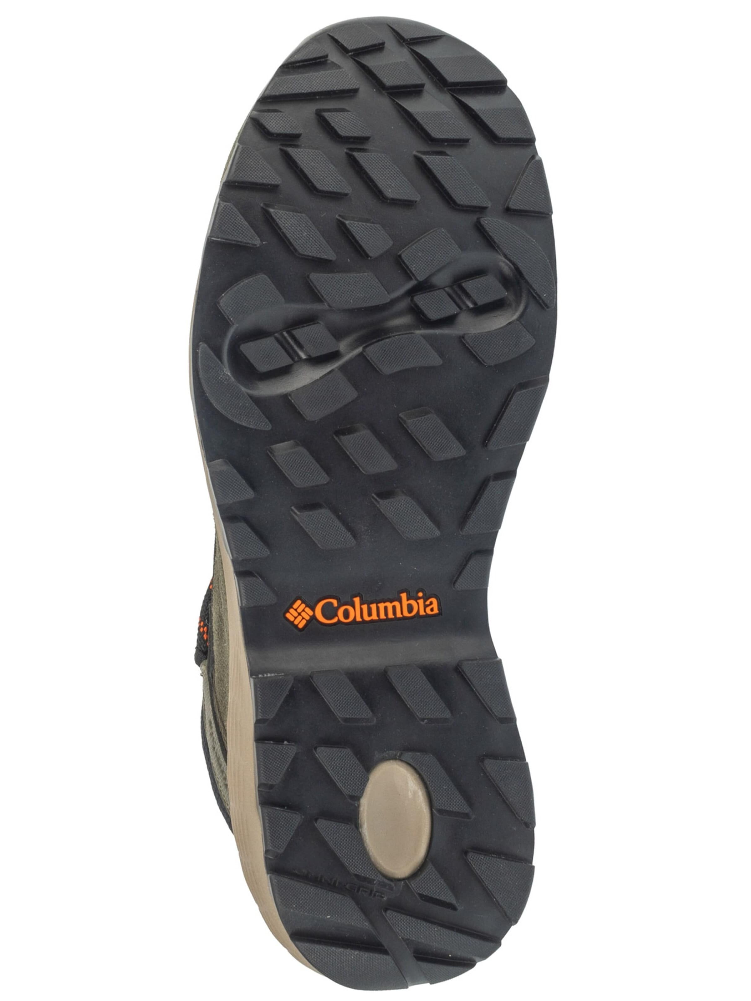 COLUMBIA Boots 'Newton Wander' in Green
