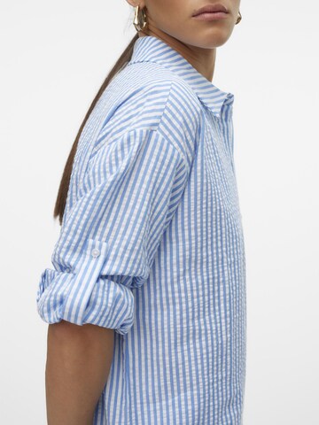 VERO MODA Blouse in Blauw