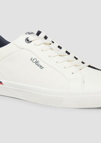 s.Oliver Sneakers in Weiß