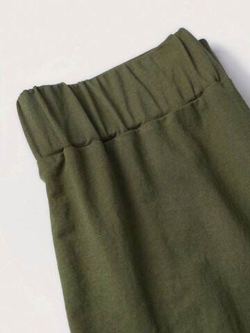 Wide leg Pantaloni 'Cintia 2' de la MANGO pe verde