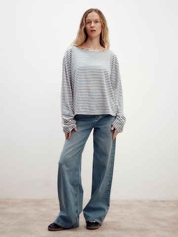 ABOUT YOU x Marie von Behrens Shirt 'Marla' in Blau