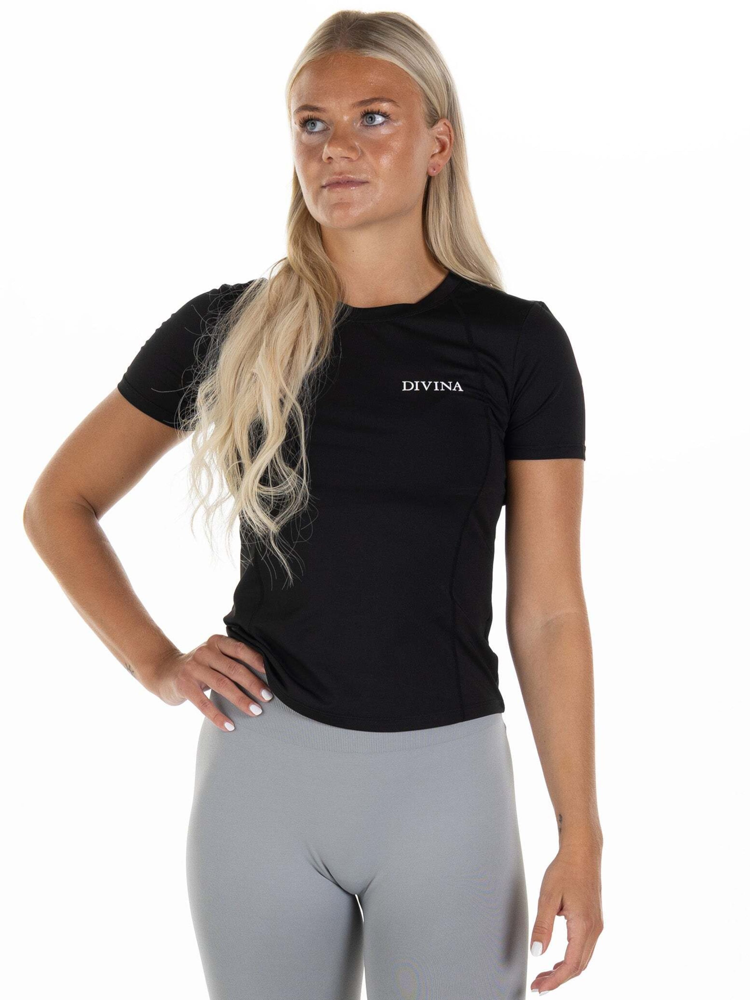 Divina Functioneel shirt 'Mundus' in Zwart: voorkant