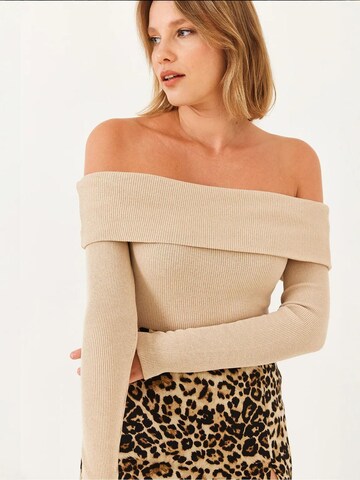 Pullover di Bianco Lucci in beige