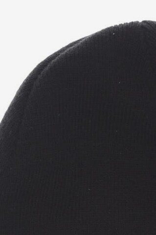 HUF Hat & Cap in One size in Black