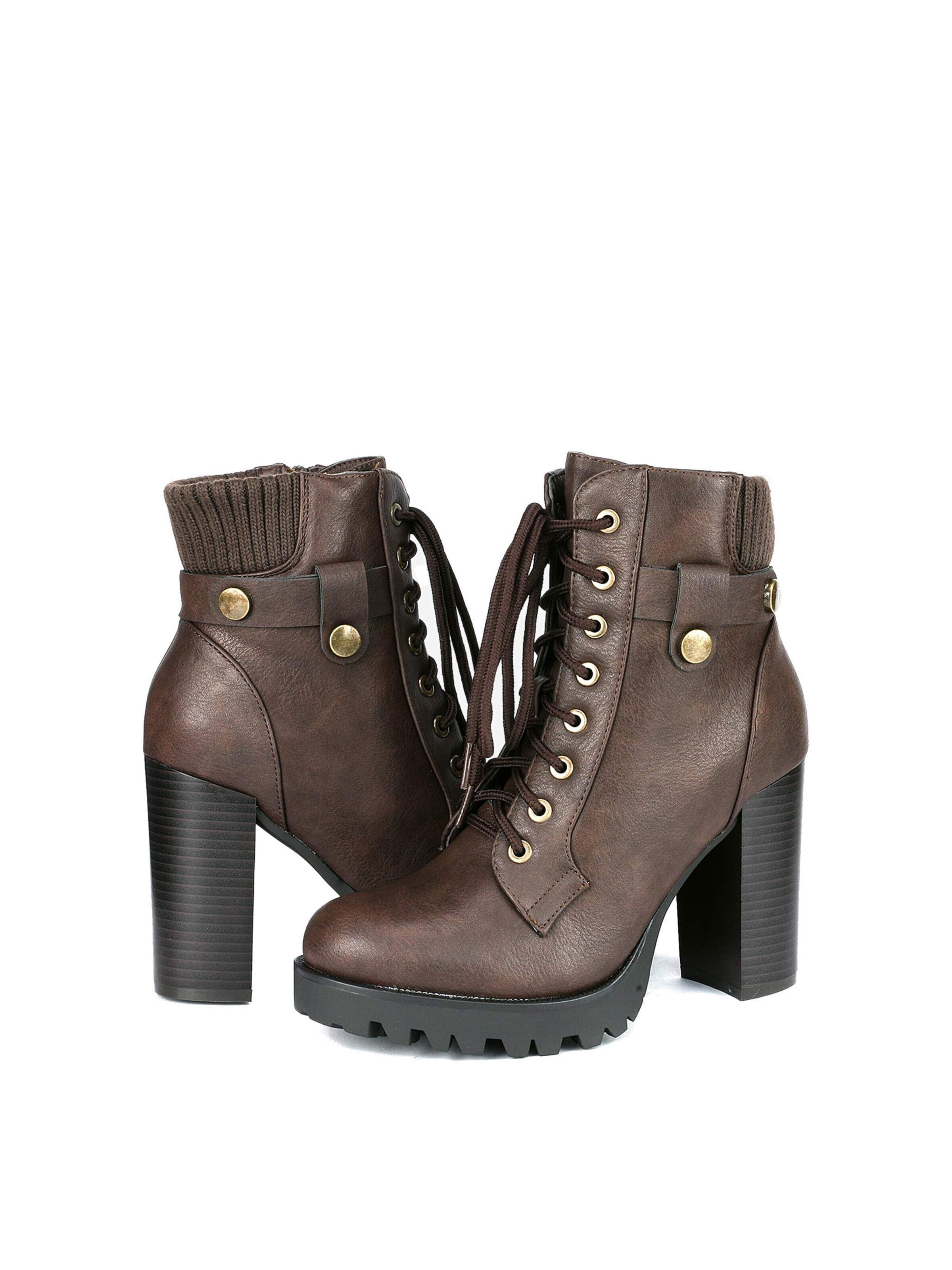 Dream Pairs Boots in Brown