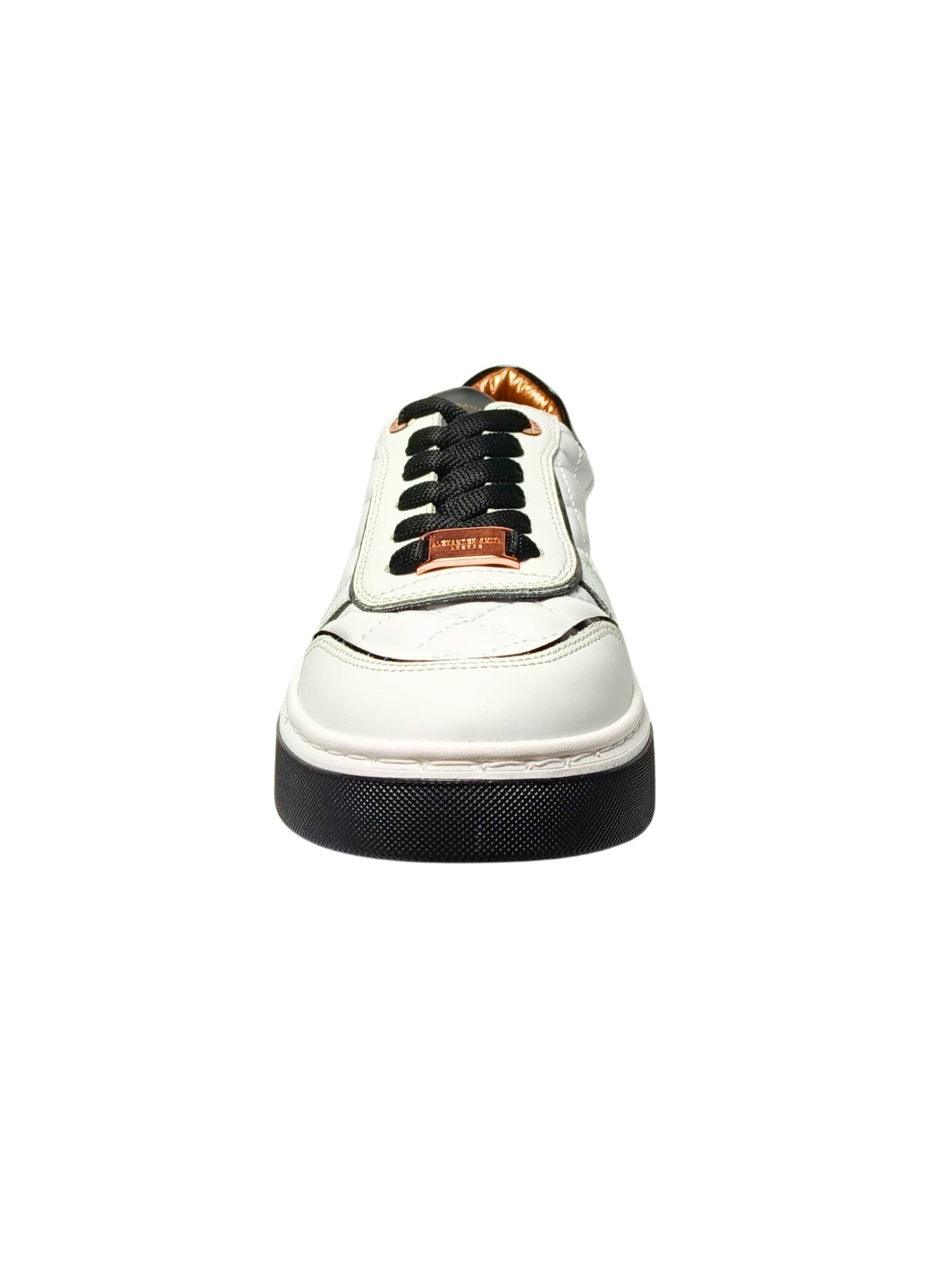 Baskets basses Alexander Smith en blanc