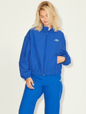 JJXX Between-Season Jacket 'Hailey' in Blue: front