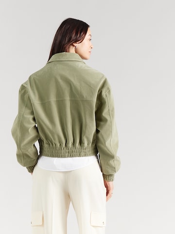 TOPSHOP Overgangsjakke 'ISABELLA' i grøn