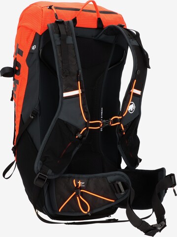 Zaino sportivo 'Ducan 24' di MAMMUT in arancione