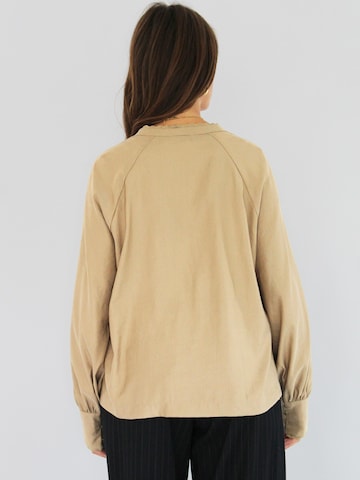 Honnête Atelier Blouse 'Cloe' in Gold