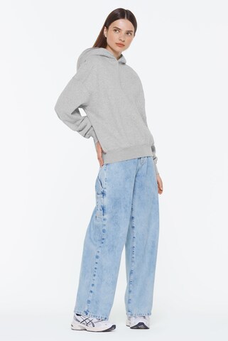 Harlem Soul Sweatshirt 'ELY-AS ' in Grey