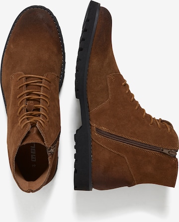 BLEND Lace-Up Boots in Brown