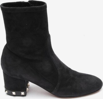 VALENTINO Dress Boots in 40 in Black: front
