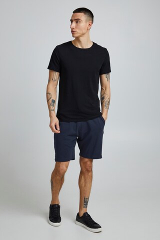 BLEND Regular Shorts in Blau