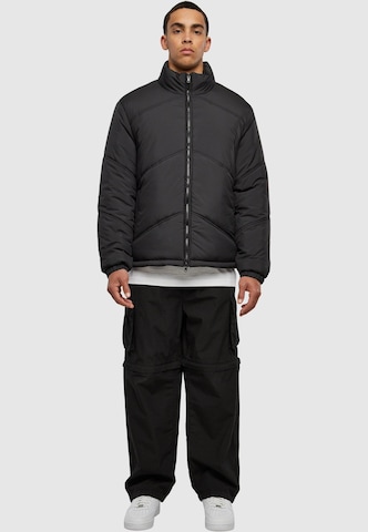 Urban Classics Between-season jacket in Black