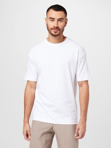 DRYKORN - Camiseta 'Tommy' en blanco: frente