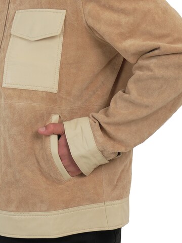 Giacca di mezza stagione 'Sahara Suede' di Chic and Clicks in beige
