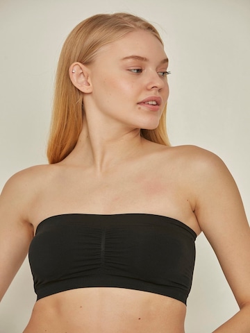 C&City Bra in Black: front