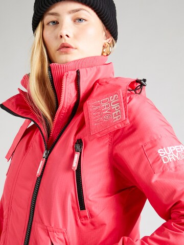 Superdry Prehodna jakna 'Mountain SD' | roza barva