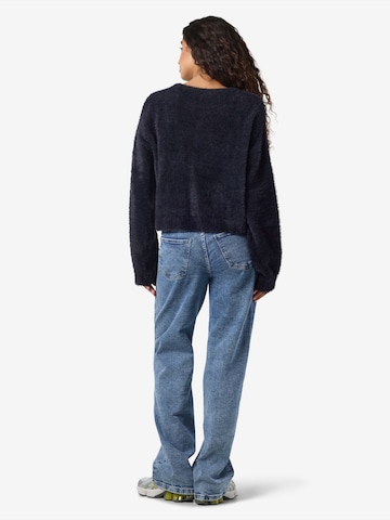 Noisy may Pulover 'NMHEIDI' | črna barva