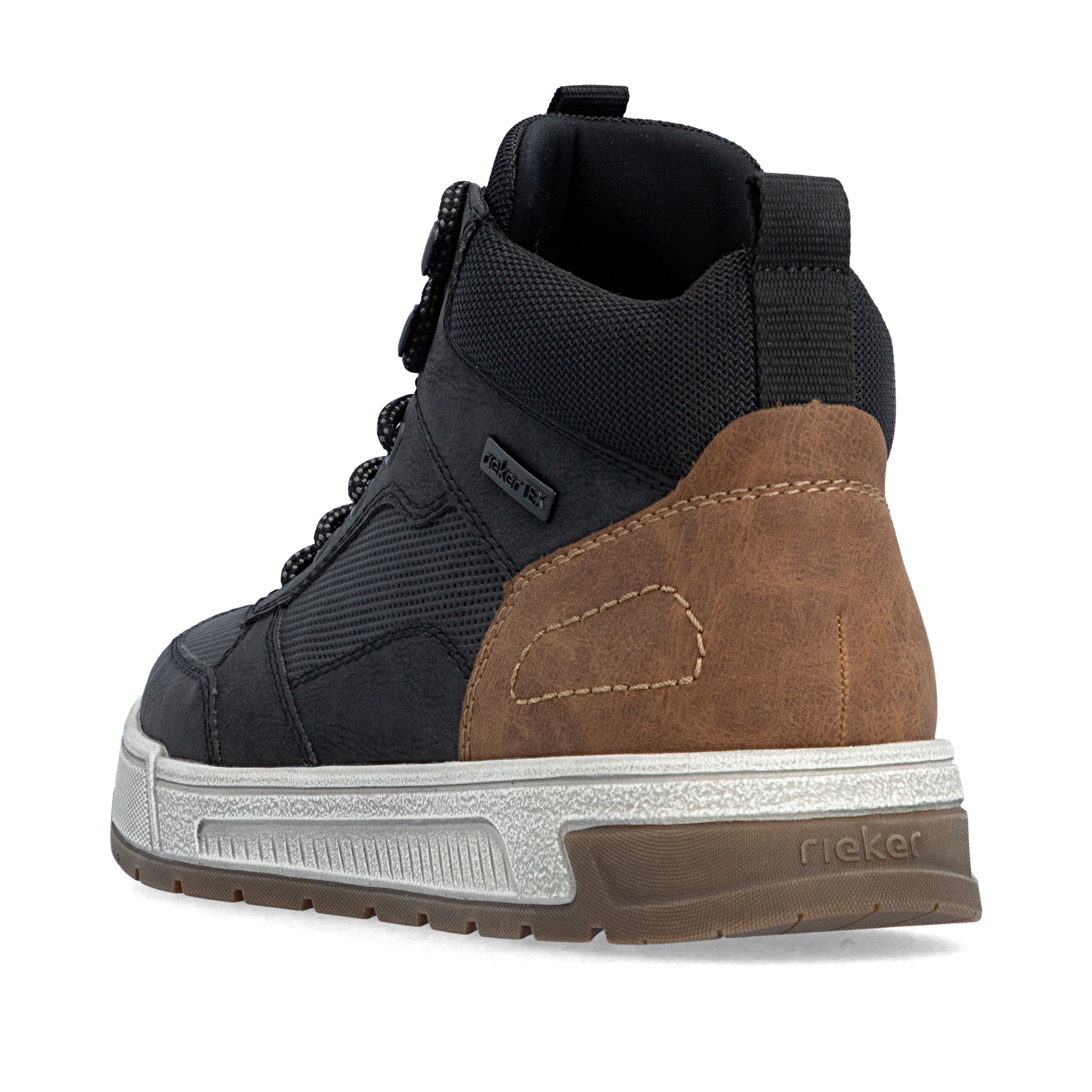 Sneaker alta di Rieker in nero