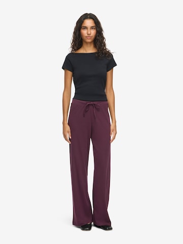 Regular Pantalon 'NMStormi' Noisy may en rouge