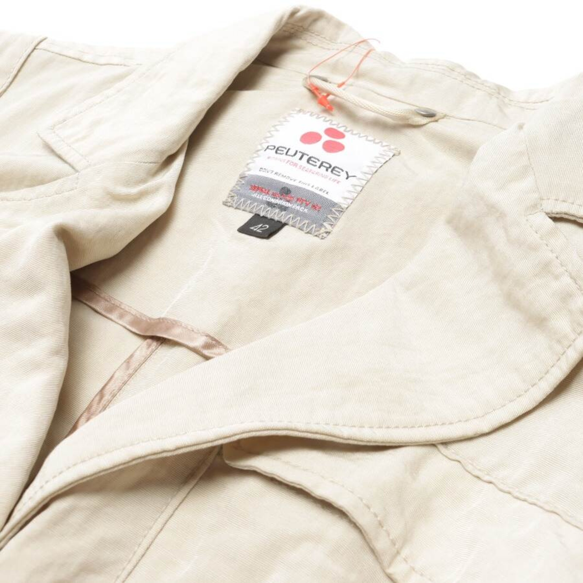 Peuterey Jacket & Coat in S in White