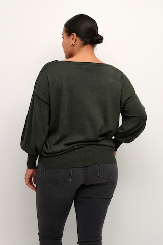 KAFFE CURVE Пуловер 'Regitta' в зелено