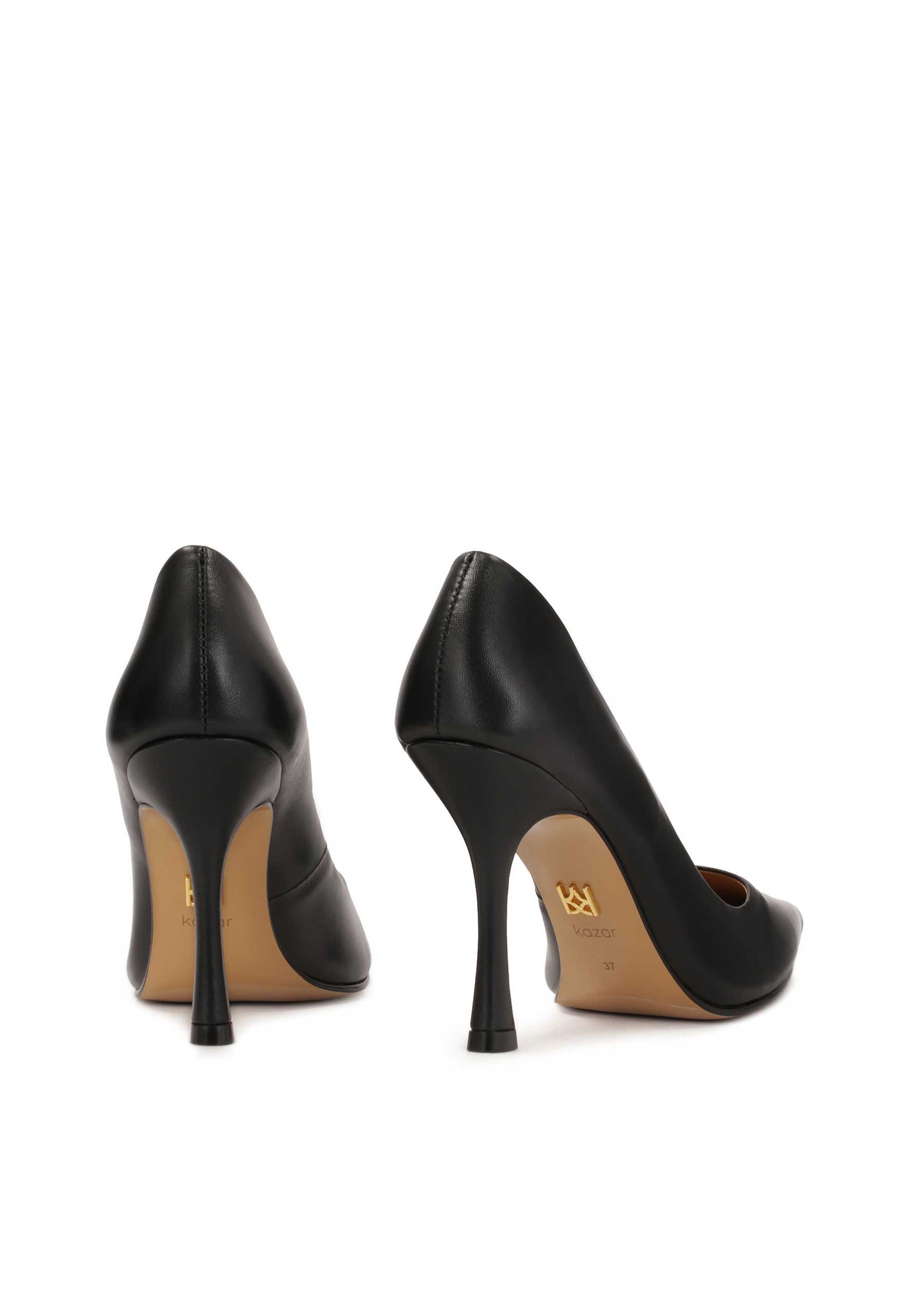 Décolleté di Kazar in nero