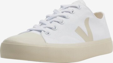 Baskets basses Veja en blanc : devant