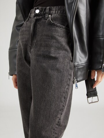 Lindex Tapered Jeans 'Pam' in Grey