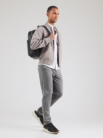 Coupe slim Pantalon chino 'JPRCCMARCO JJADRIAN' JACK & JONES en gris