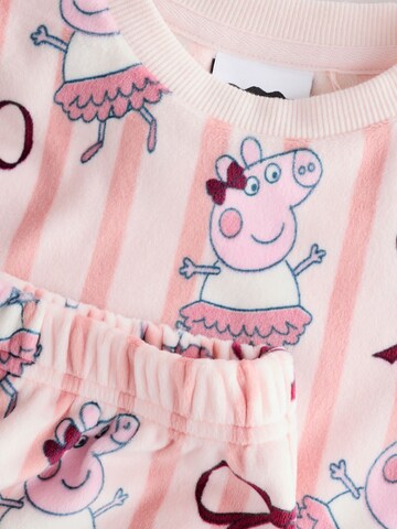 Pijamale 'Peppa Pig' de la Next pe roz