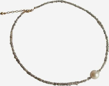 Gemshine Necklace in White: front