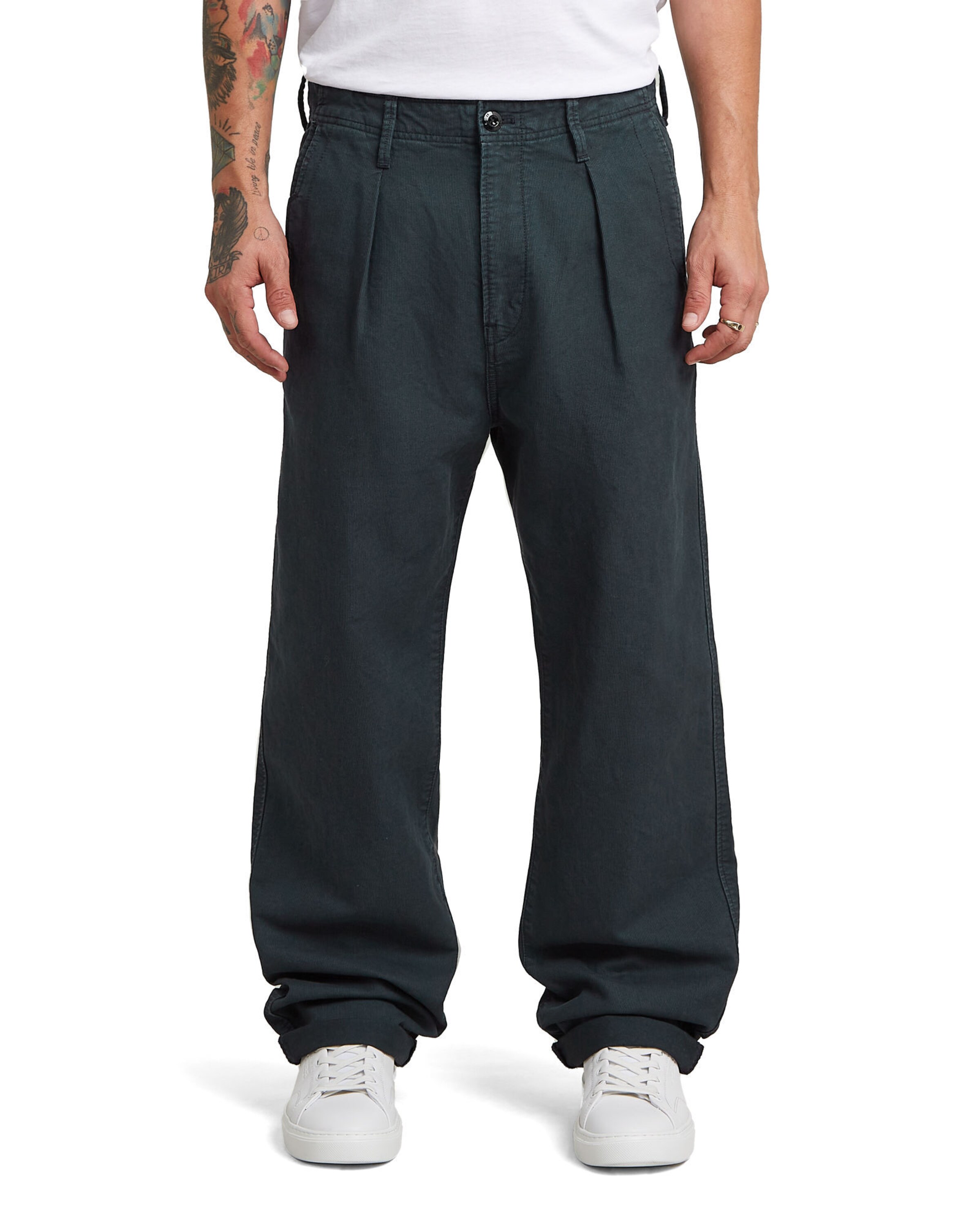 G-STAR Baggy Pleat-Front Pants in Blue: front
