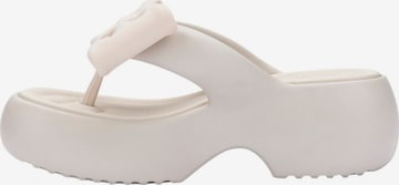 MELISSA Teenslipper 'Free Fuzzy' in Beige: voorkant