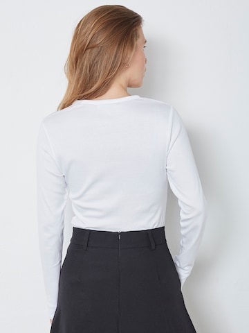 Maglietta di co'couture in bianco
