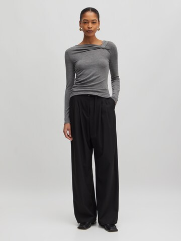 T-shirt 'Karter' EDITED en gris