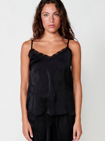 KOROSHI Top in Black: front