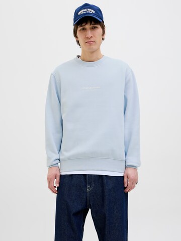 JACK & JONES Sweatshirt 'JORVesterbro' in Blauw: voorkant