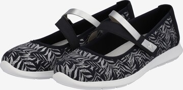 REMONTE Ballet Flats with Strap in Black