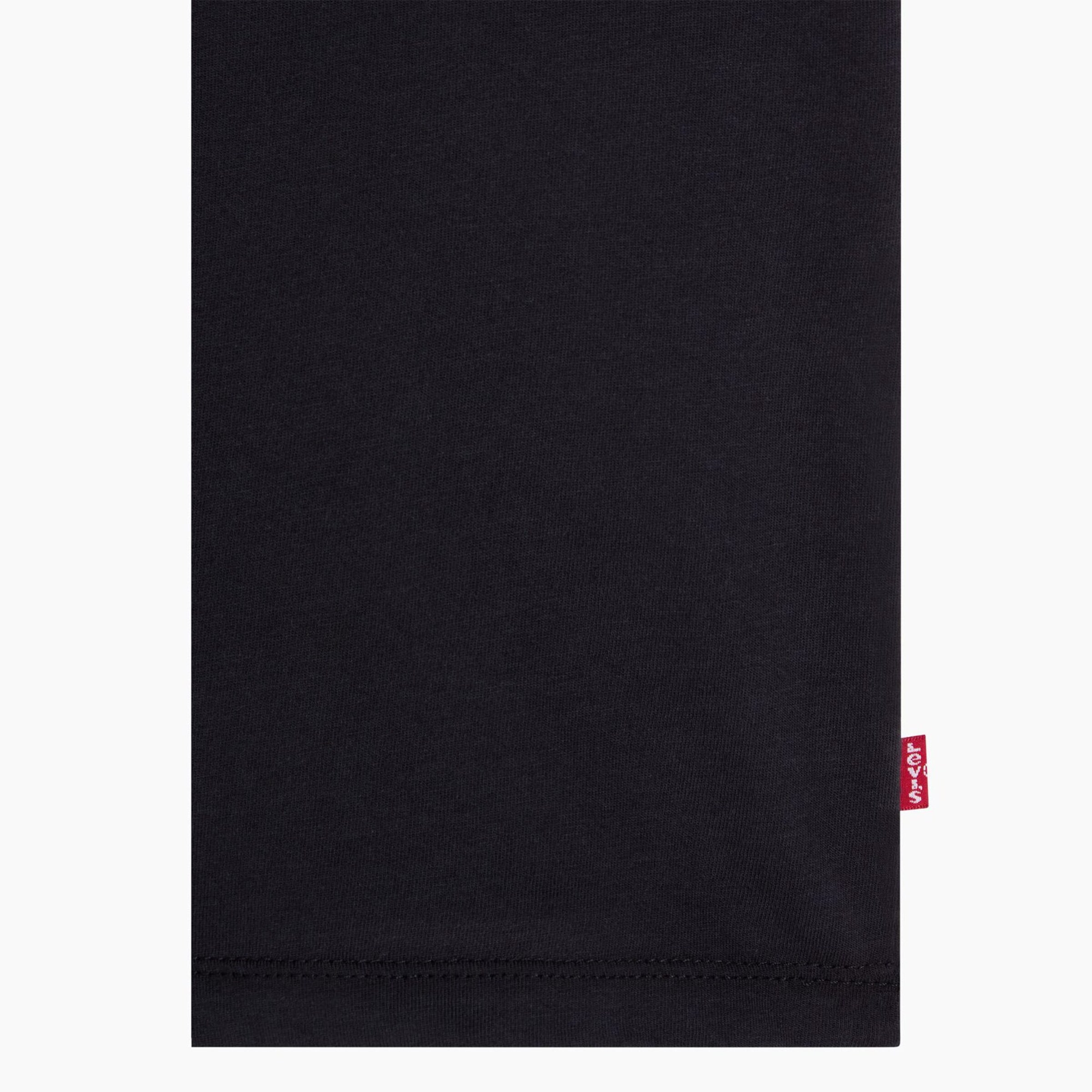 LEVI'S ® Shirt in Black