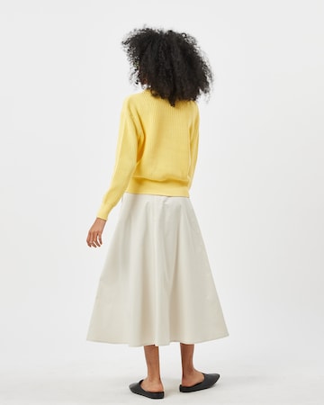 minimum Пуловер 'Mikala' в жълто