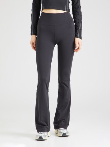 Fabletics Flared Sporthose 'Oasis' in Schwarz: Vorderseite
