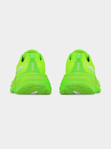Chaussure de course saucony en vert