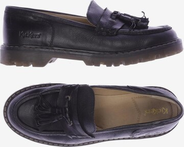 Kickers Flats & Loafers in 41 in Black: front