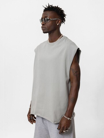T-Shirt 'Daffodil' VAMOS CLO en gris