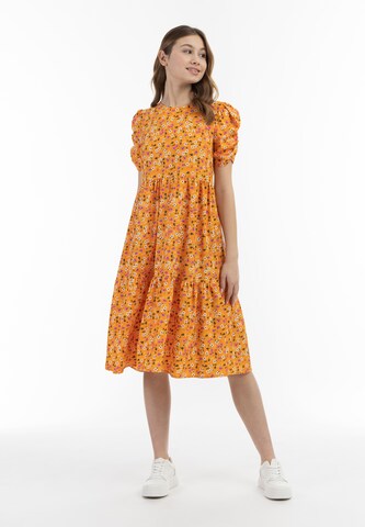 Rochie de vară de la MYMO pe portocaliu